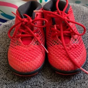 Nike Kyrie 1 Deceptive Red toddler size 8c